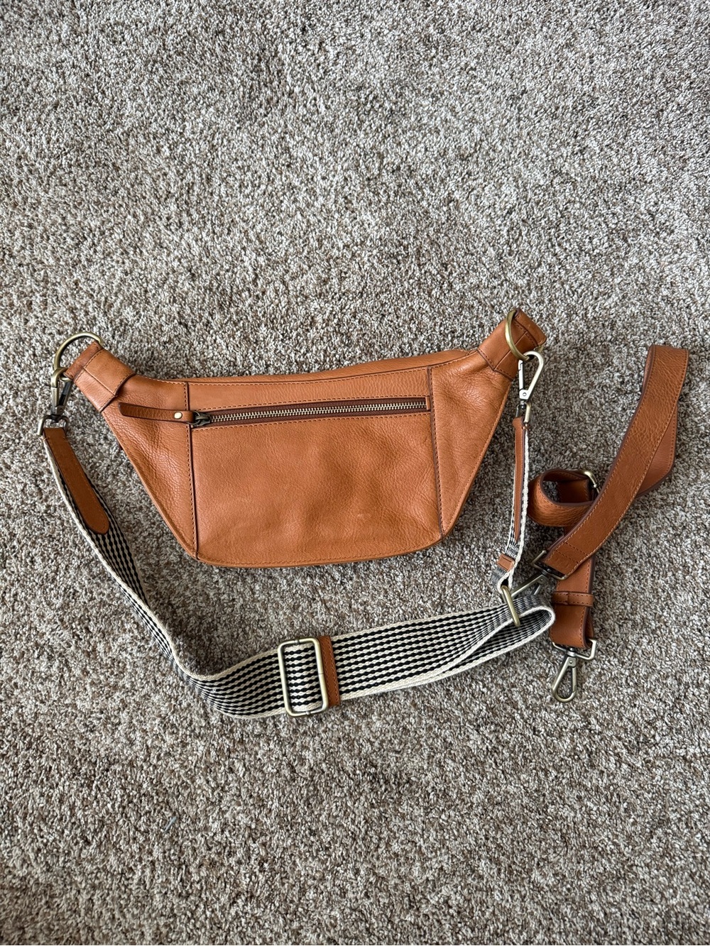 O My Bag Amsterdam Drew Crossbody Belt Bag - Picture 3 of 3